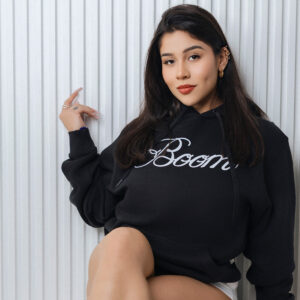 HoodieGalleryFemale02
