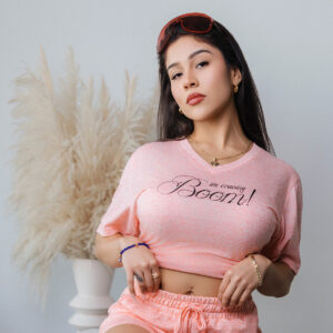 VNeckModelShoot03