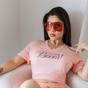 VNeckModelShoot09